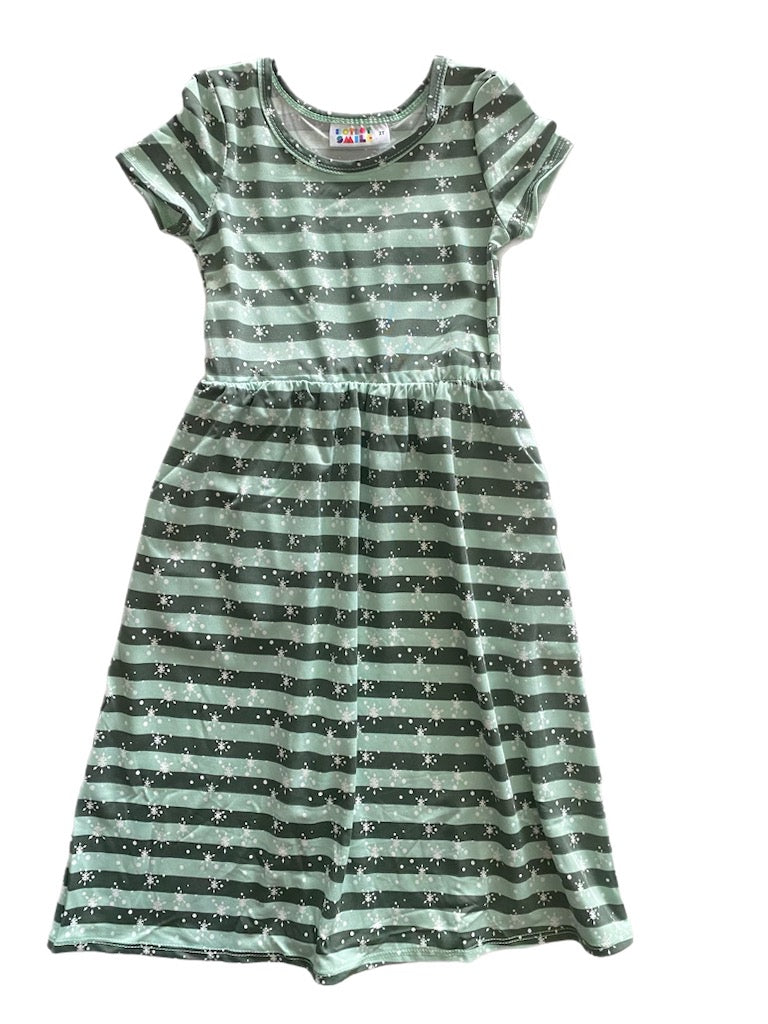 Let it Snow Maxi Dress