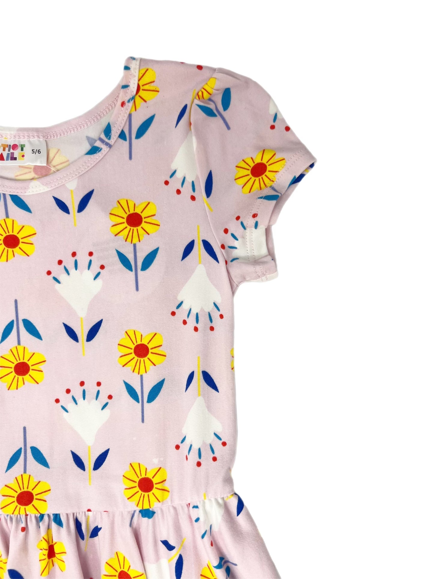 🌼 Golden Flower Cap Dress 🌼